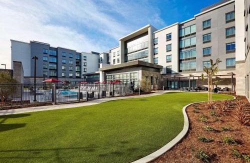 Harbor Hotel | Hampton Inn Long Beach Airport, Ca