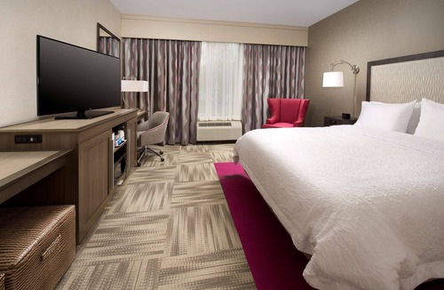 Lyndon Hotel | Hampton Inn Louisville East/Hurstbourne
