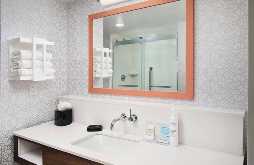 Tropic Hotel | Hampton Inn Melbourne-Viera