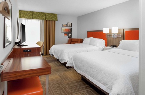 Glenvar Heights Hotel | Hampton Inn Miami Dadeland
