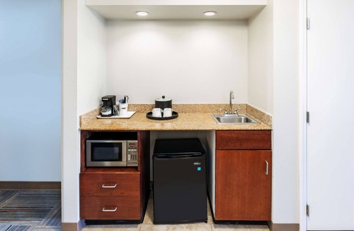 Miami Hotel | Hampton Inn Miami