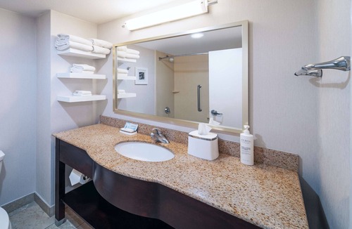 Miami Hotel | Hampton Inn Miami