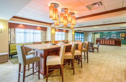 Middletown Hotel | Hampton Inn Middletown