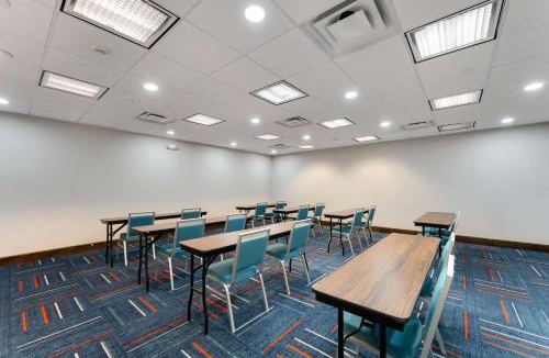 Milford Hotel | Hampton Inn Milford