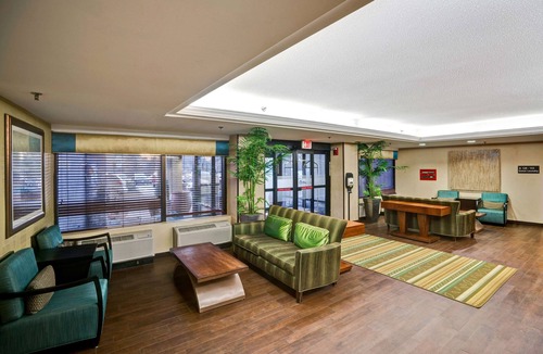 Milford Hotel | Hampton Inn Milford