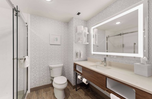 Milford Hotel | Hampton Inn Milford