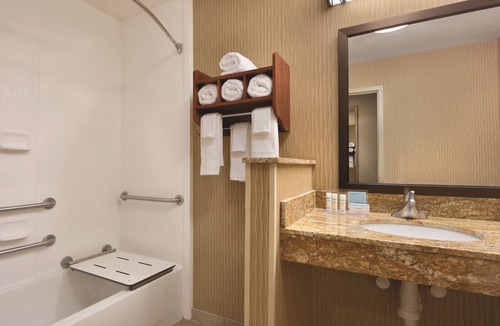 Burnsville Hotel | Hampton Inn Minneapolis/Burnsville