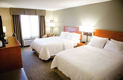 Mitchell Hotel | Hampton Inn Mitchell