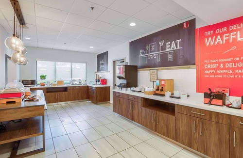 Tillmans Corner Hotel | Hampton Inn Mobile-I-10/Bellingrath Gardens