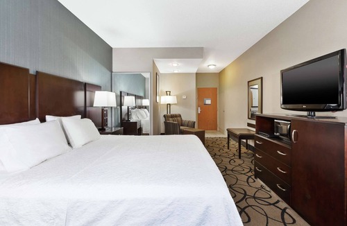 Frenchtown Township Hotel | Hampton Inn Monroe