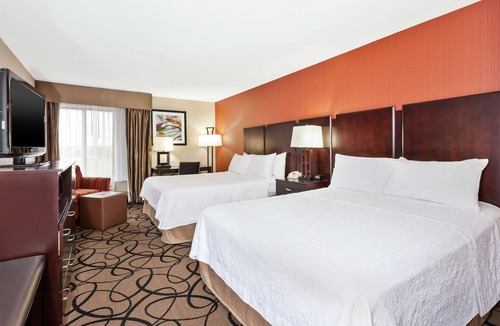 Frenchtown Township Hotel | Hampton Inn Monroe