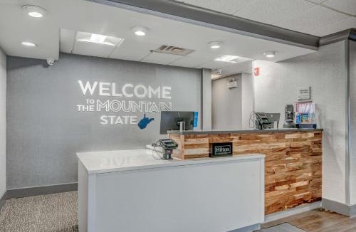 Morgantown Hotel | Hampton Inn Morgantown