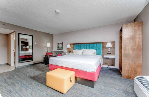 Morgantown Hotel | Hampton Inn Morgantown