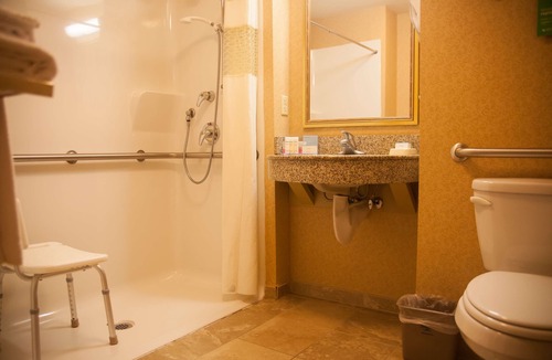 Mountain Home Hotel | Hampton Inn Mountain Home