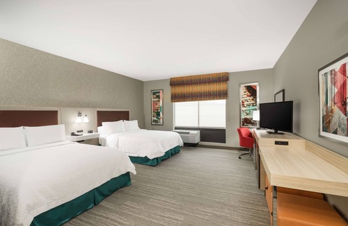 Newport Hotel | Hampton Inn Newport