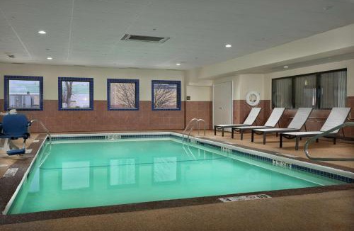 Downtown Niagara Falls Hotel | Hampton Inn Niagara Falls