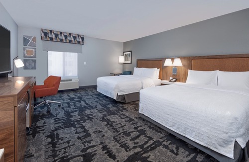 Norfolk Hotel | Hampton Inn Norfolk