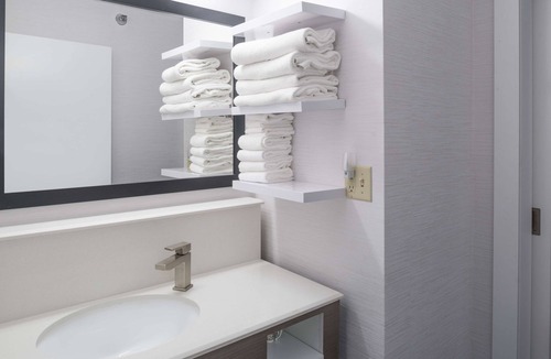 North Sioux City Hotel | Hampton Inn North Sioux City
