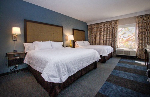 Edmond Hotel | Hampton Inn Oklahoma City/Edmond