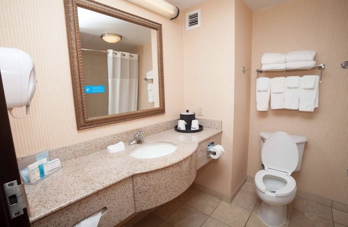 Oneonta Hotel | Hampton Inn Oneonta