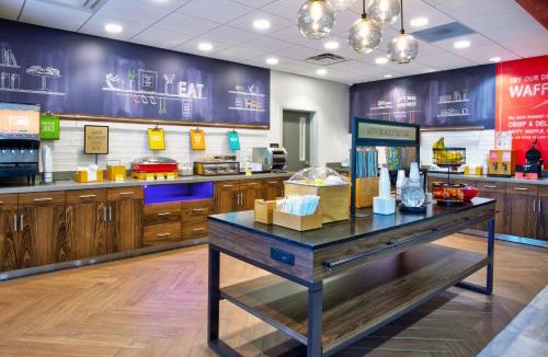 Paris Hotel | Hampton Inn Paris, Tn