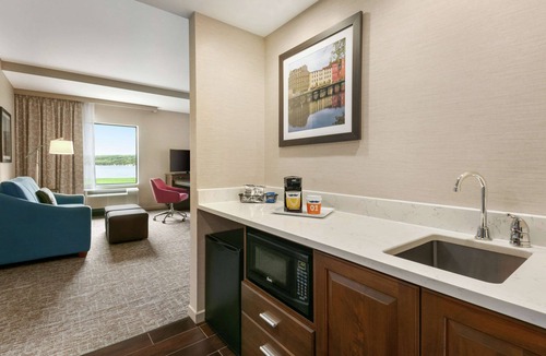 Penn Yan Hotel | Hampton Inn Penn Yan