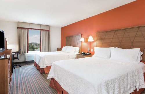 Colonial Heights Hotel | Hampton Inn Petersburg-Southpark Mall