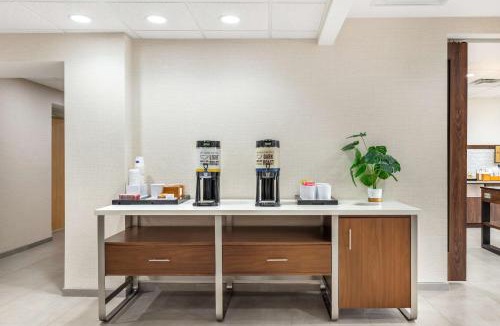 Petersburg Hotel | Hampton Inn Petersburg-Fort Lee