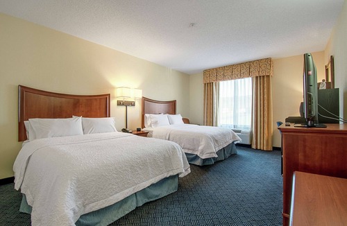 Pine Grove Hotel | Hampton Inn Pine Grove