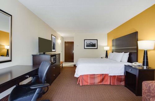 Willock Hotel | Hampton Inn Pittsburgh/West Mifflin