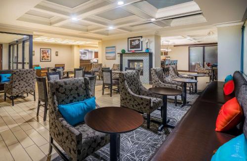 Plymouth Meeting Hotel | Hampton Inn Plymouth Meeting