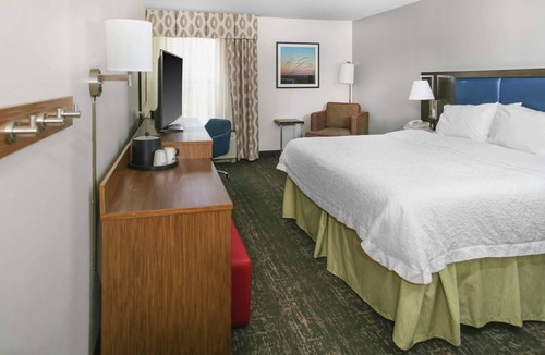 Portage Hotel | Hampton Inn Portage
