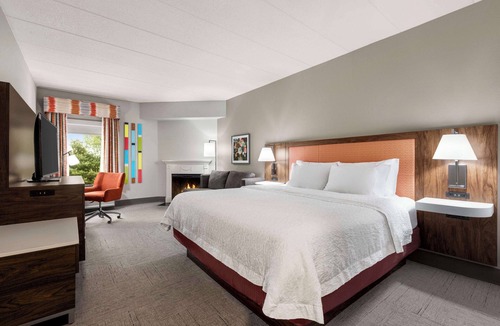 Milford Hotel | Hampton Inn Quakertown