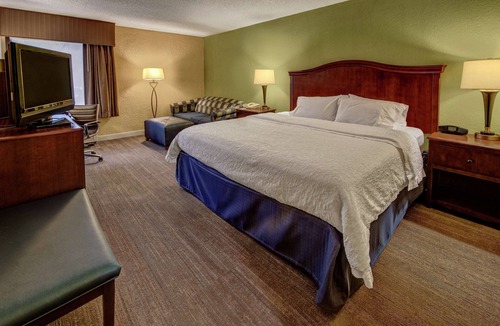 Cary Hotel | Hampton Inn Raleigh/Cary