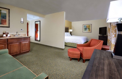 Wake Forest Hotel | Hampton Inn Raleigh/Town Of Wake Forest