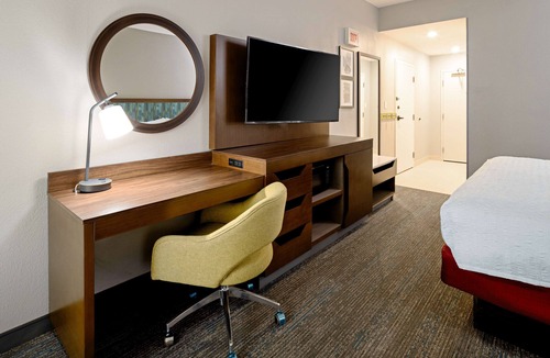 Midlothian Hotel | Hampton Inn Richmond-Southwest-Hull Street