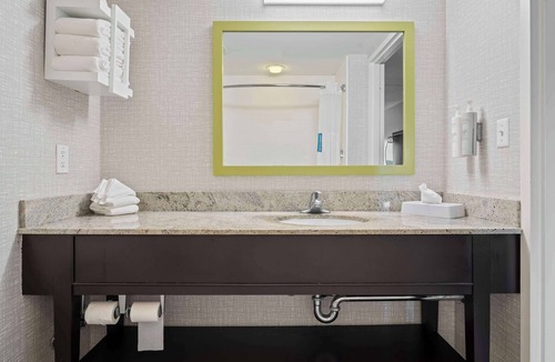 Ridgefield Park Hotel | Hampton Inn Ridgefield Park