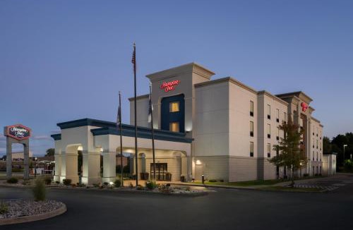 East Irondequoit Hotel | Hampton Inn Rochester - Irondequoit