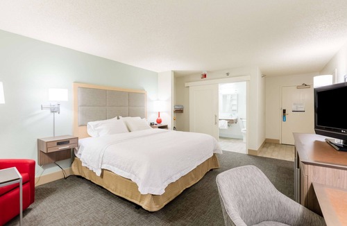 Rochester Hotel | Hampton Inn Rochester-South