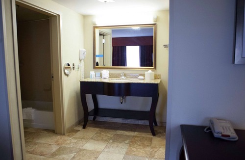 Webster Crossing Hotel | Hampton Inn Rochester Webster