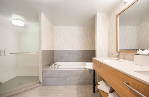 East Haven  Rutland County Hotel | Hampton Inn Rutland