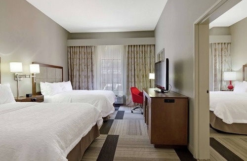 Salem Hotel | Hampton Inn Salem, VA