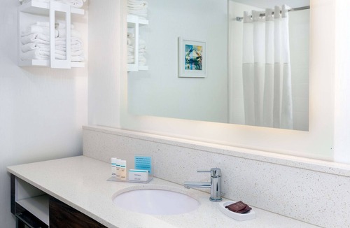 Salisbury Hotel | Hampton Inn Salisbury