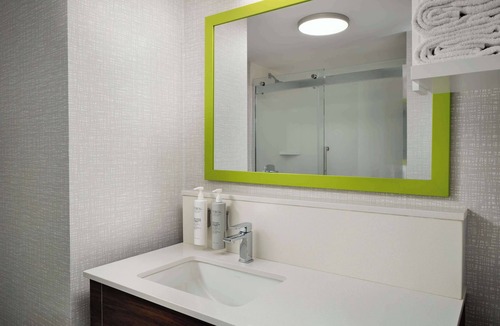 Carmel Valley Hotel | Hampton Inn San Diego Del Mar