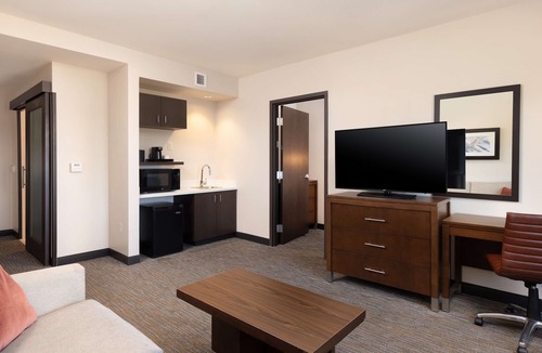 South San Jose Hotel | Hampton Inn San Jose Cherry Ave
