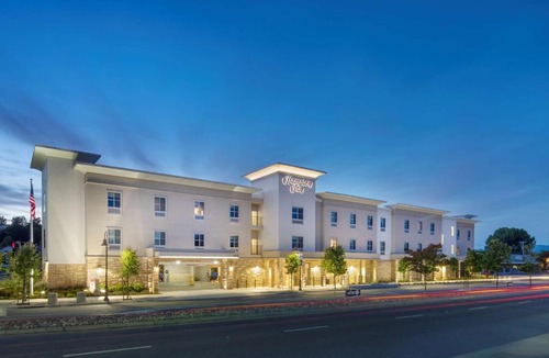 Westside Santa Cruz Hotel | Hampton Inn Santa Cruz West, Ca
