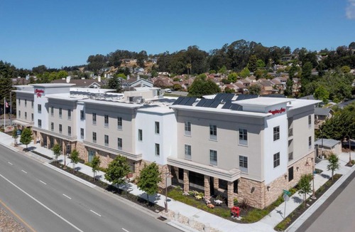 Westside Santa Cruz Hotel | Hampton Inn Santa Cruz West, Ca