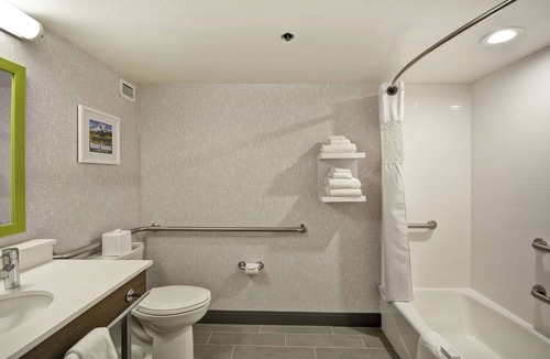 Tukwila Hotel | Hampton Inn Seattle/Southcenter