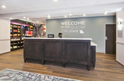 Sedalia Hotel | Hampton Inn Sedalia