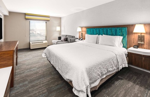 Seekonk Hotel | Hampton Inn Seekonk